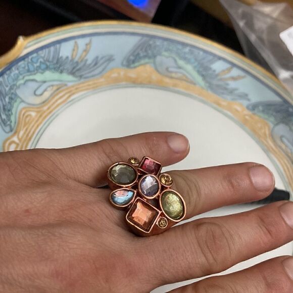 Ring    - Picture 7 of 9